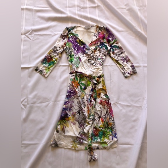 Vibrant Colourful Floral Wrap Dress - Picture 3 of 15